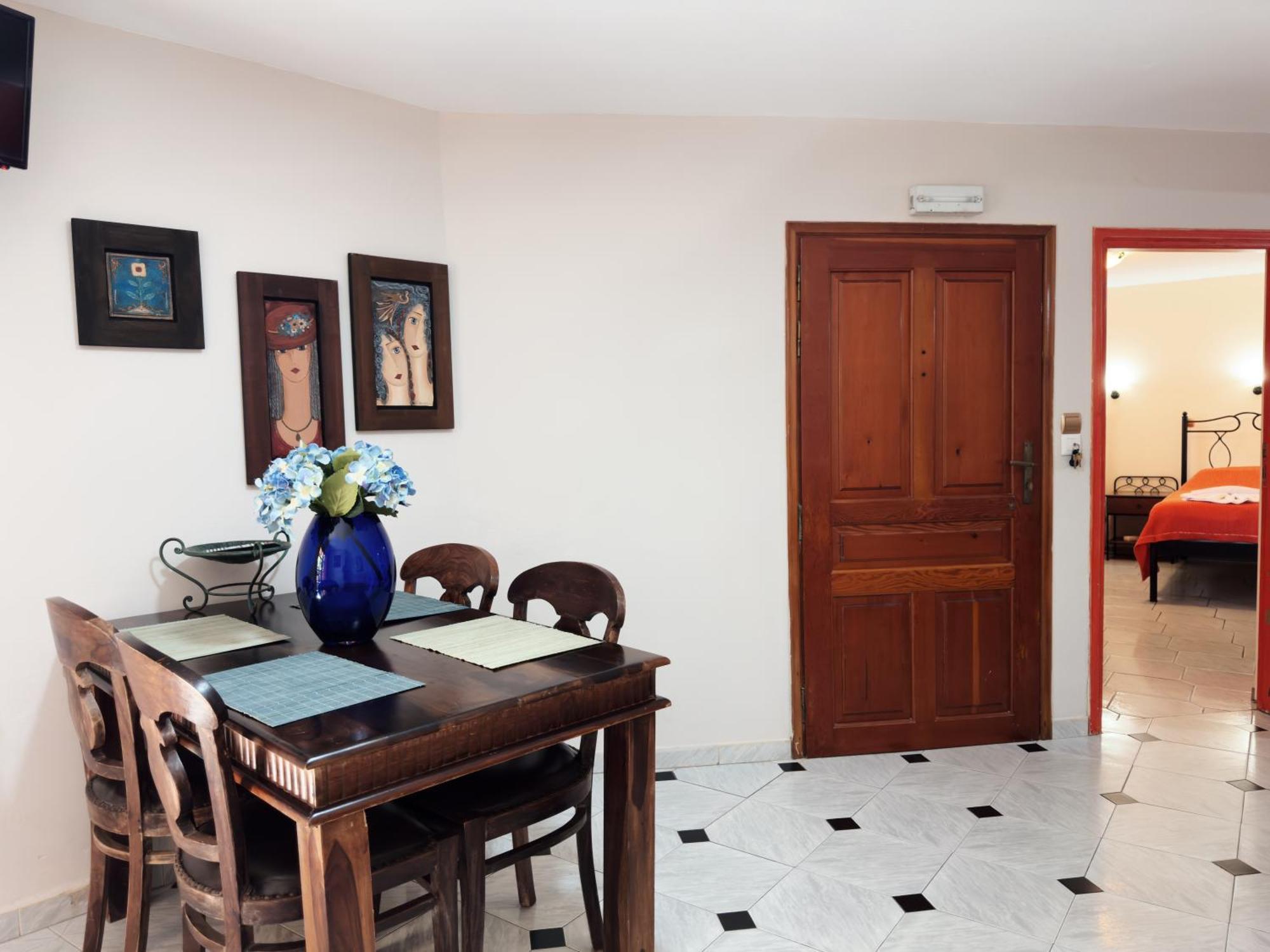 Villa Eleni Seaside Apartments Platanés Eksteriør billede