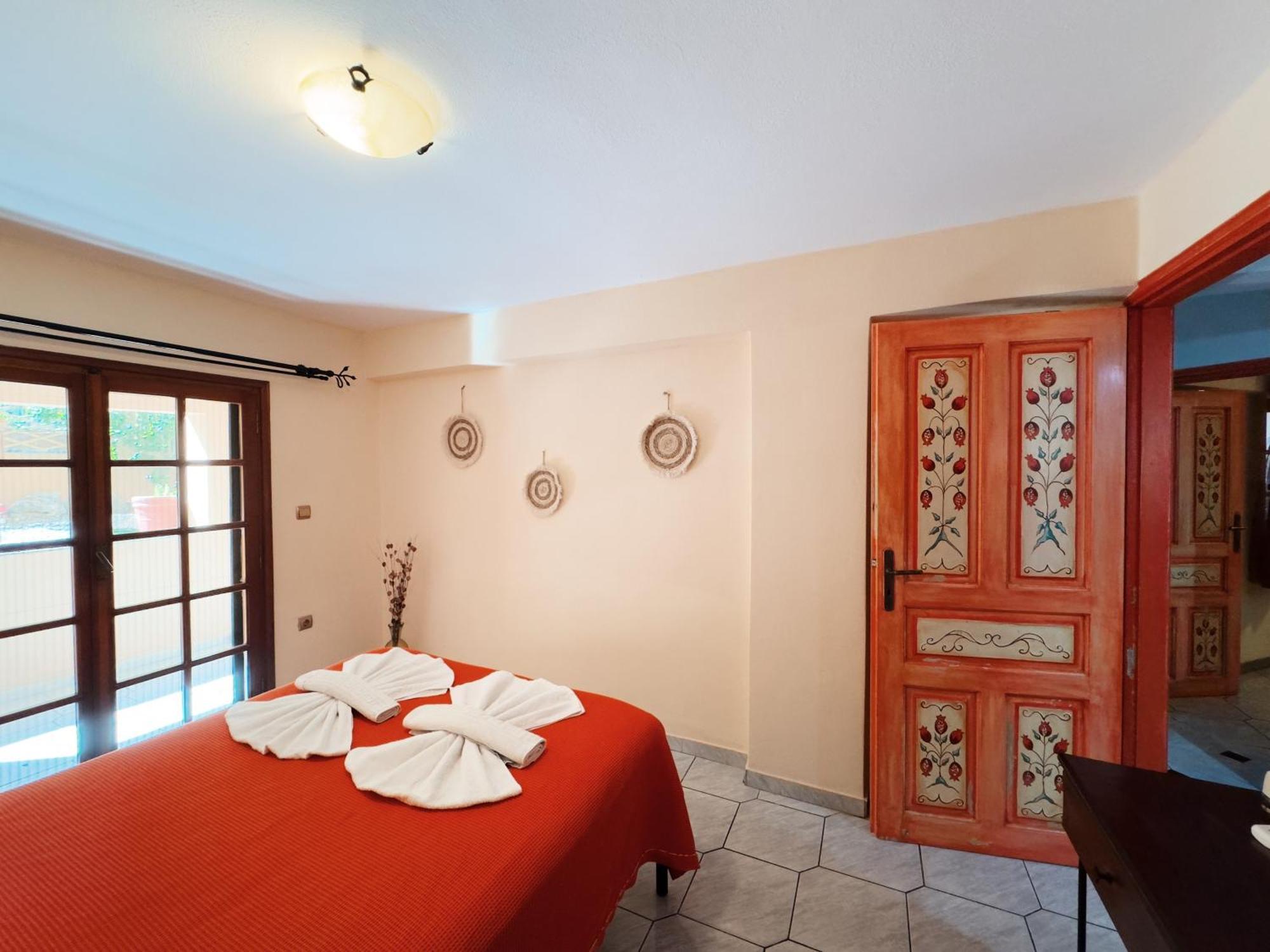 Villa Eleni Seaside Apartments Platanés Eksteriør billede
